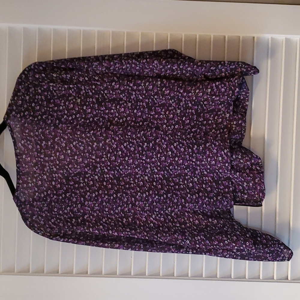 Lush Top - Picture 3 of 3